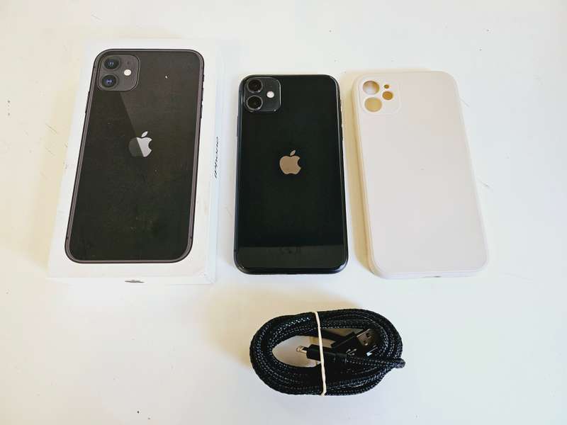 IPHONE 11 64GB - BLACK