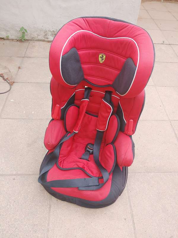 Ferrari Beline Booster Cor Car Seat