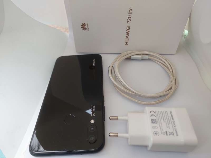 Huawei P20 Lite - Midnight Black - 64gb - Dual Sim