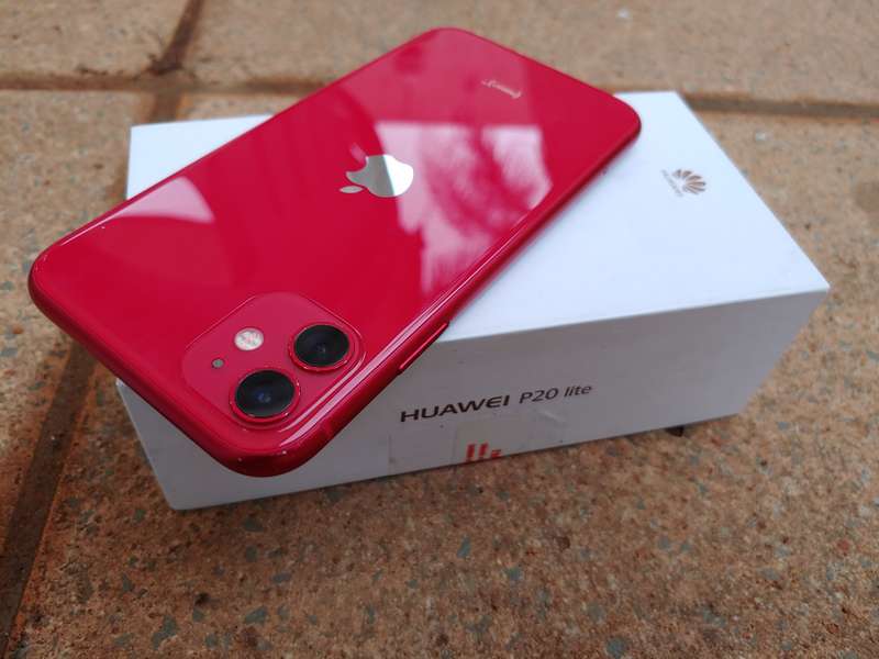 IPHONE 11 - 64 - RED