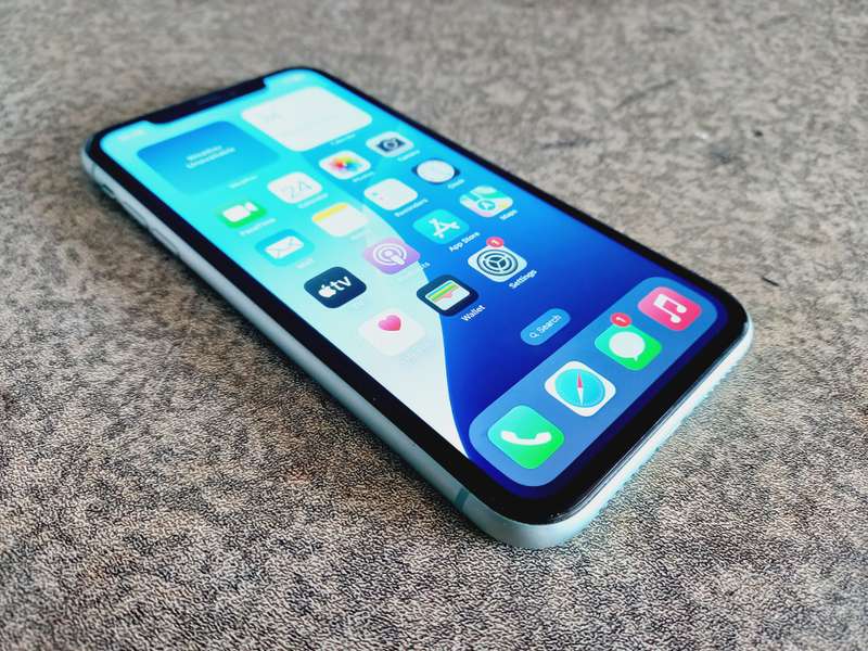 IPHONE 11 - 128GB - GREEN