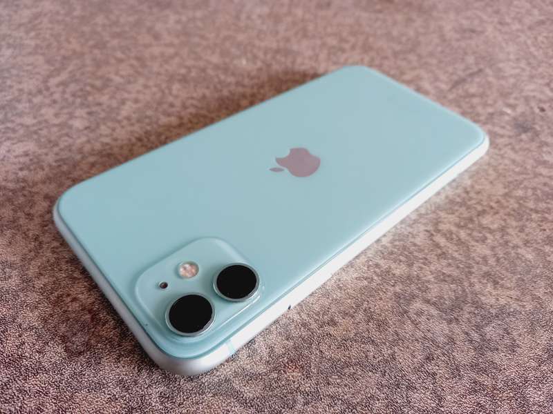 IPHONE 11 - 128GB - GREEN