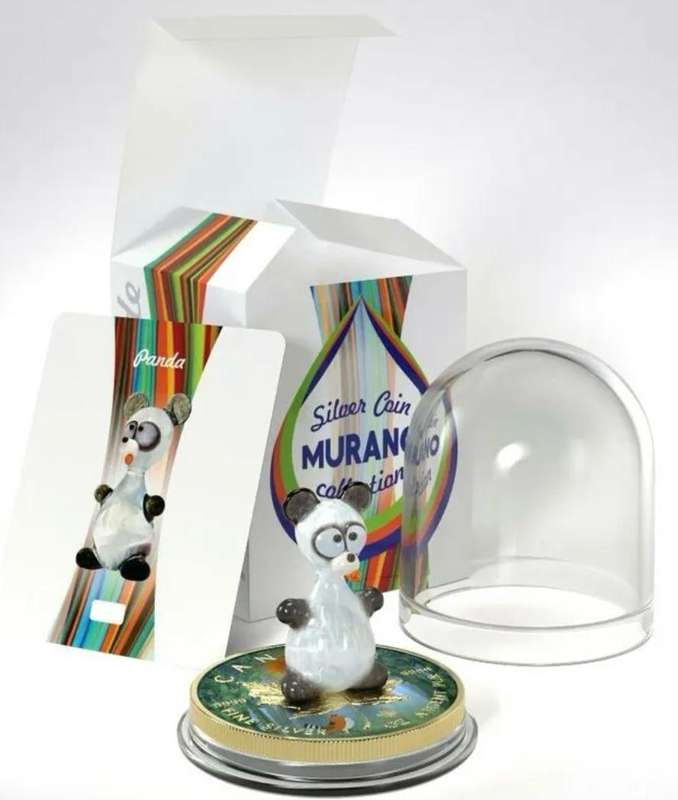 Murano Glass Series: Panda Maple Leaf $5 (1oz) Canada Silver Coin of 2022 Colourised with Figurine