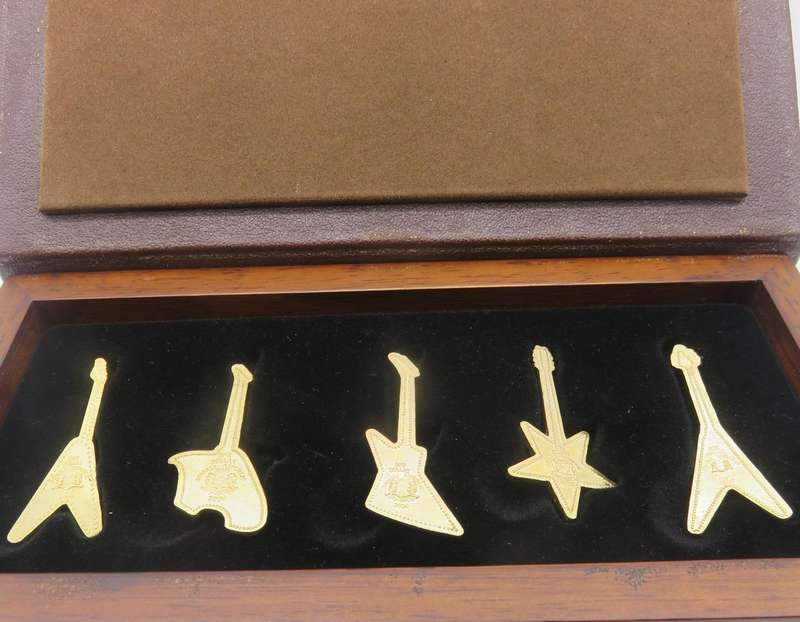Somalia Electric Guitar Set of 5 x $1 Gold Plated Colourised Guitar Shaped Coins 2004