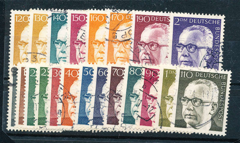 Germany West - 1970-73 - President Heinemann - set of 21 fine used . SG 635 .
