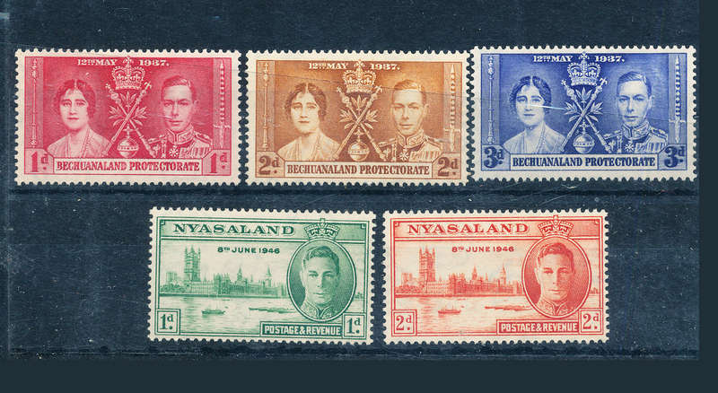 Nyasaland - 1937 - Coronation, 1946 - Victory u.m. sets . SG 127-12-, 158-159 .