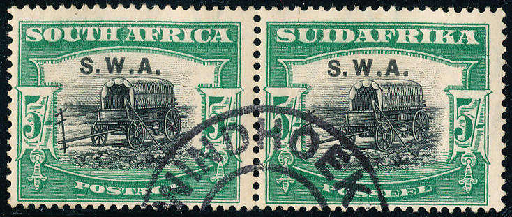 South West Africa - 1927-30 - Lon Picts Ovptd - 5s black & green horiz pair fine used . SG 89 .