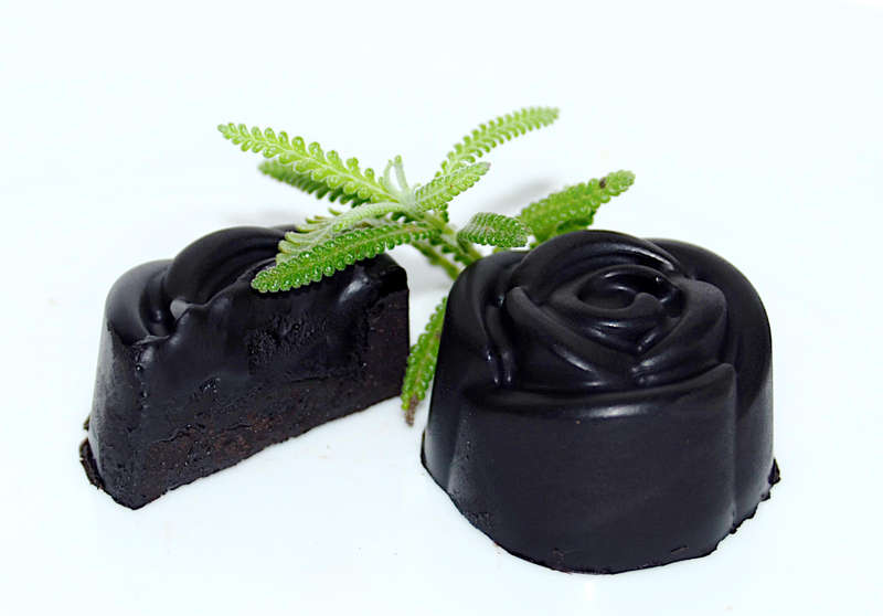 Dark Chocolate Gift Pack - six beautifully packaged chocolates in a box
