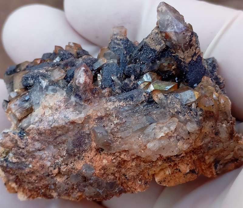 Hematite in quartz - Orange River N Cape South Africa