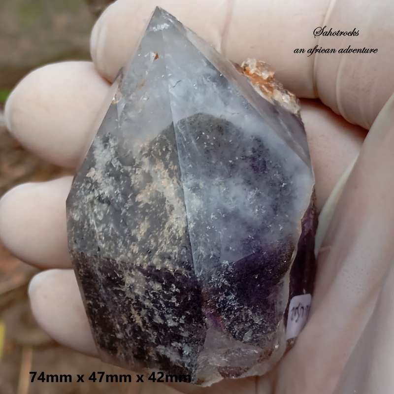 Hematite in quartz - Orange River N Cape South Africa