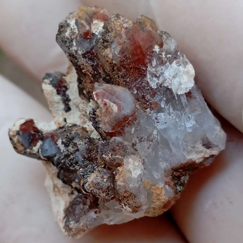 Hematite in quartz - Orange River N Cape South Africa