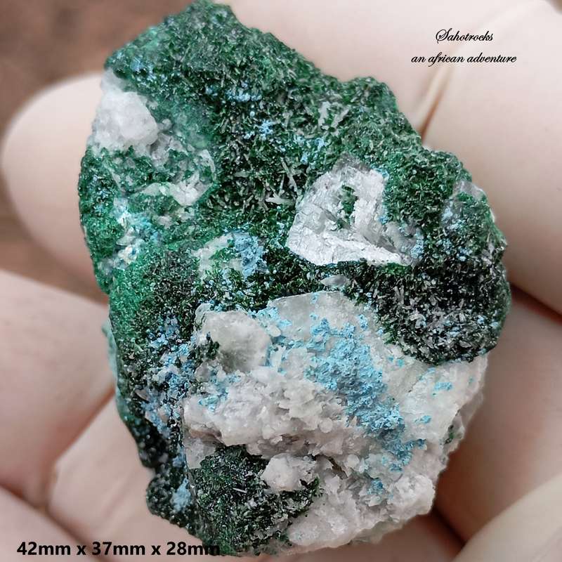 Malachite chrysocolla quartz calcite - Mashamba West mine DRC Congo