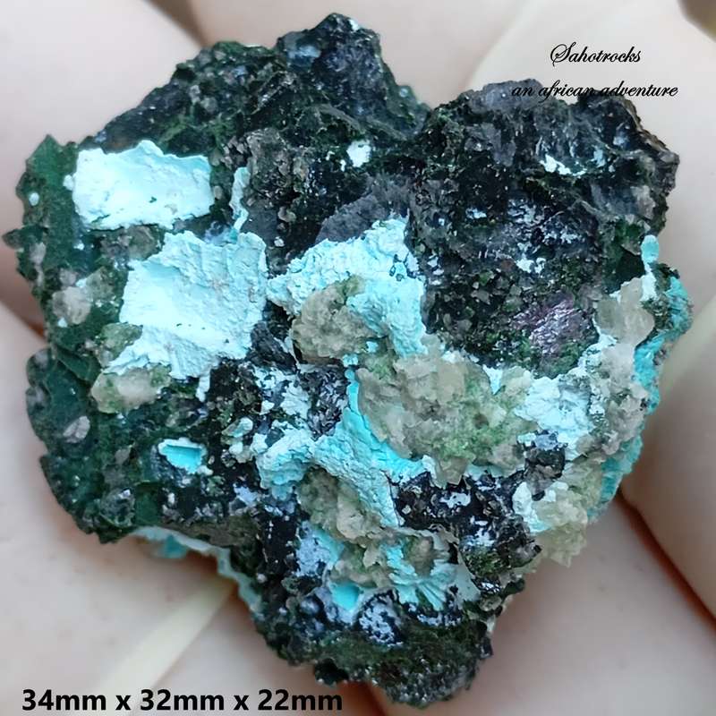 Kolwezite chrysocolla malachite calcite - Mashamba West mine DRC Congo