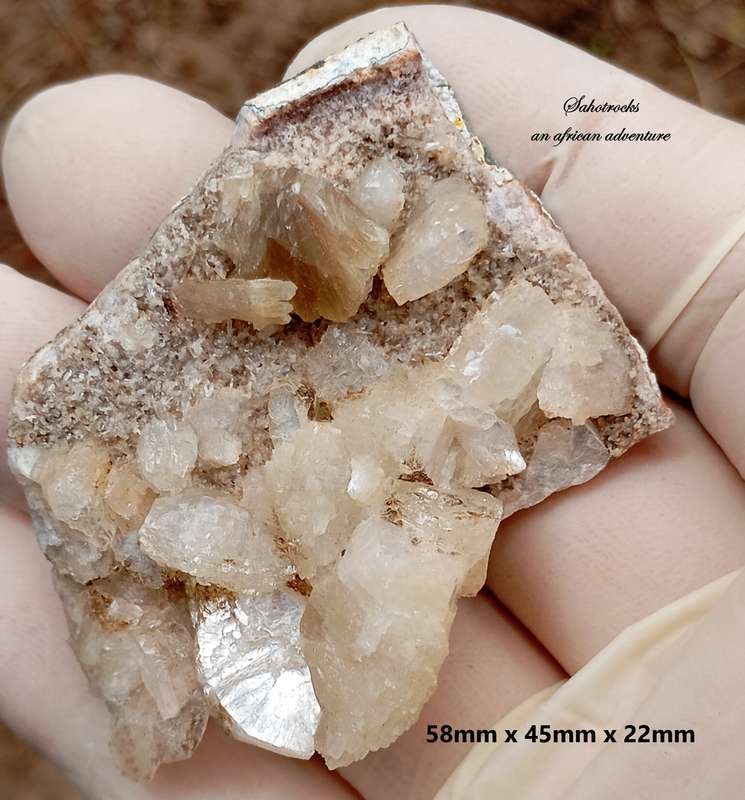 Heulandite stilbite quartz - Grootberg Pass Namibia