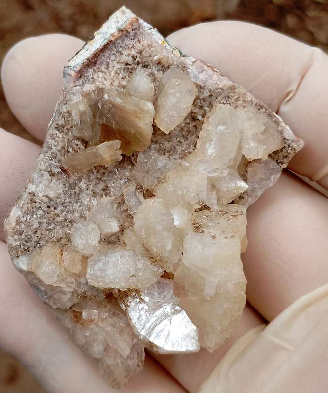 Heulandite stilbite quartz - Grootberg Pass Namibia