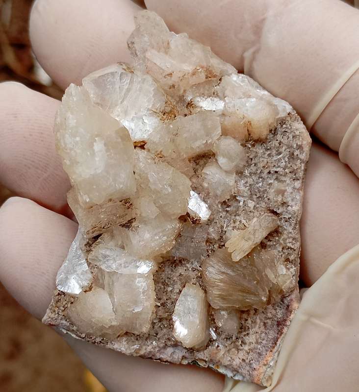 Heulandite stilbite quartz - Grootberg Pass Namibia