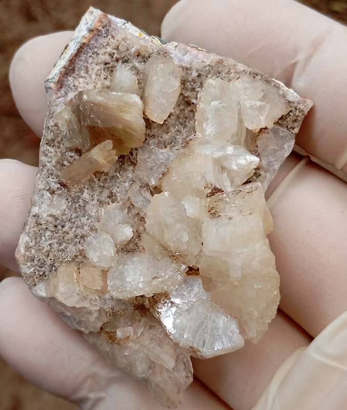 Heulandite stilbite quartz - Grootberg Pass Namibia
