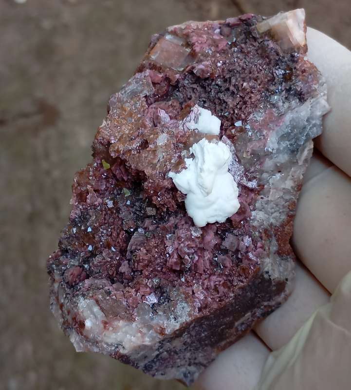 Cobaltoan calcite aragonite heterogenite quartz - Kakanda deposit DRC Congo