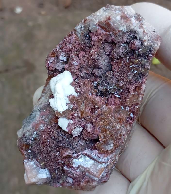 Cobaltoan calcite aragonite heterogenite quartz - Kakanda deposit DRC Congo