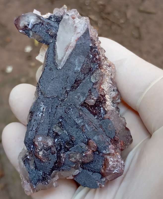 Hematite in quartz - Orange River N Cape South Africa