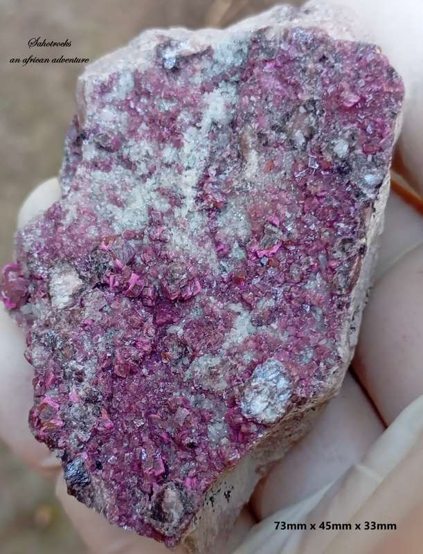 Cobaltoan calcite heterogenite quartz - Mashamba West mine DRC Congo