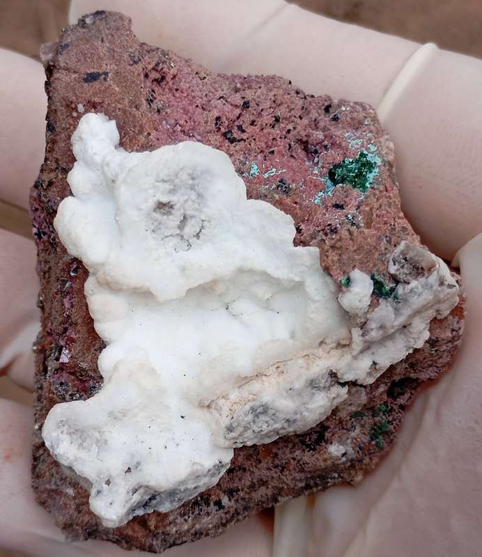 Cobaltoan calcite heterogenite aragonite chrysocolla - Kakanda deposit DRC Congo