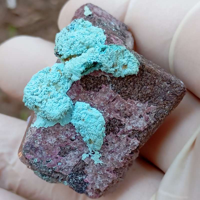 Cobaltoan calcite chrysocolla malachite heterogenite- Kakanda deposit DRC Congo