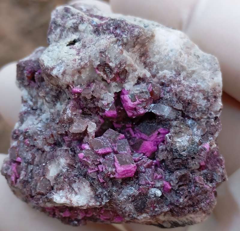 Cobaltoan calcite heterogenite quartz - Mashamba West mine DRC Congo