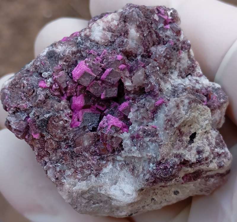 Cobaltoan calcite heterogenite quartz - Mashamba West mine DRC Congo