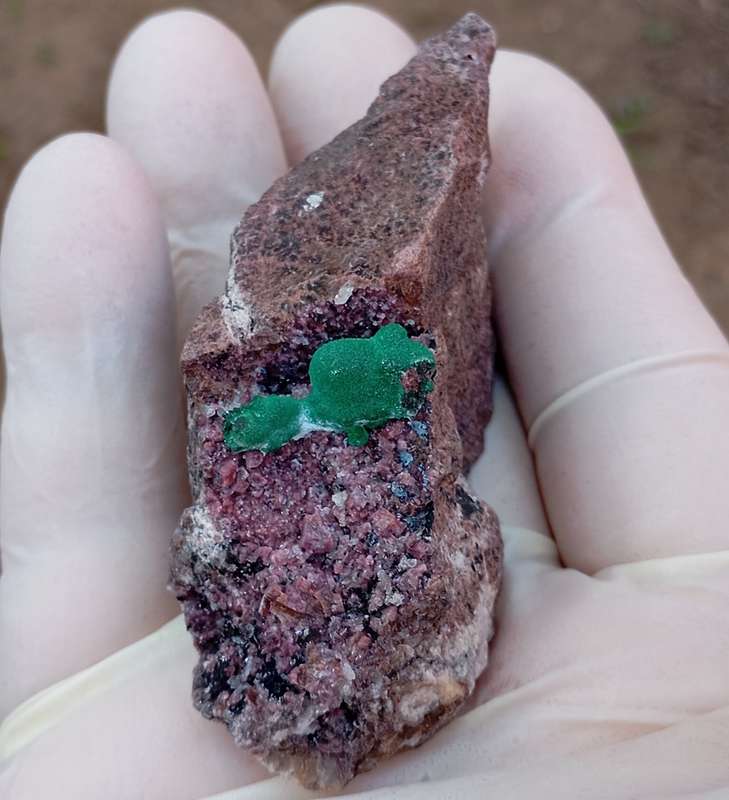Cobaltoan calcite chrysocolla heterogenite malachite quartz - Kakanda deposit DRC Congo
