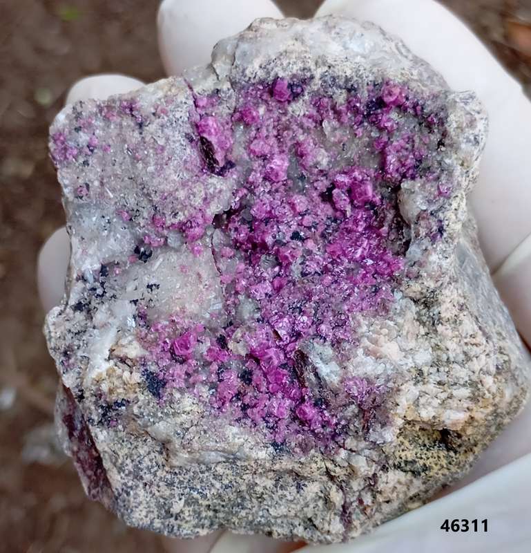 Cobaltoan calcite heterogenite malachite - Mashamba West mine DRC Congo