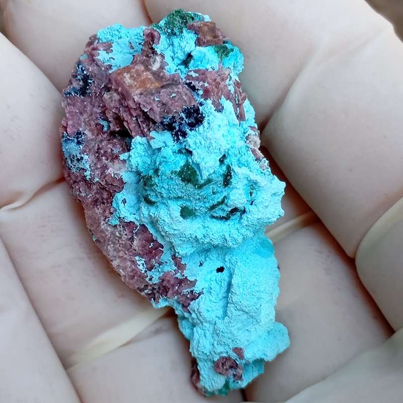 Cobaltoan calcite heterogenite chrysocolla malachite - Kakanda deposit DRC Congo