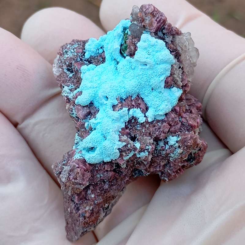 Cobaltoan calcite chrysocolla malachite quartz - Kakanda deposit DRC Congo