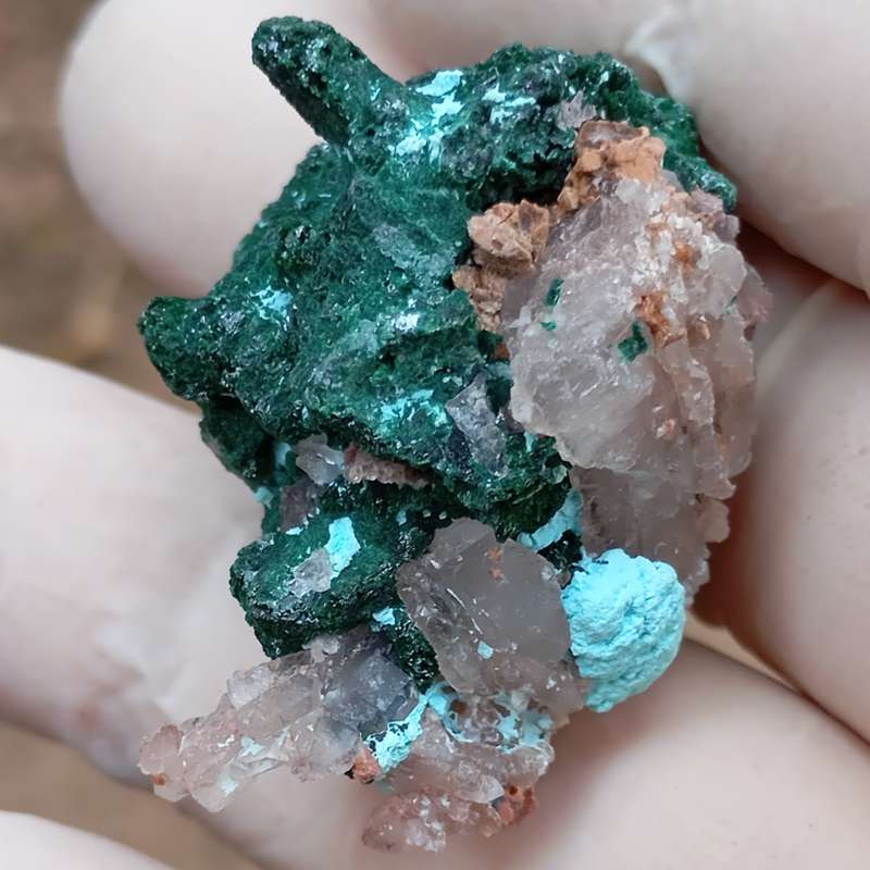 Malachite chrysocolla heterogenite quartz - Kakanda deposit DRC Congo
