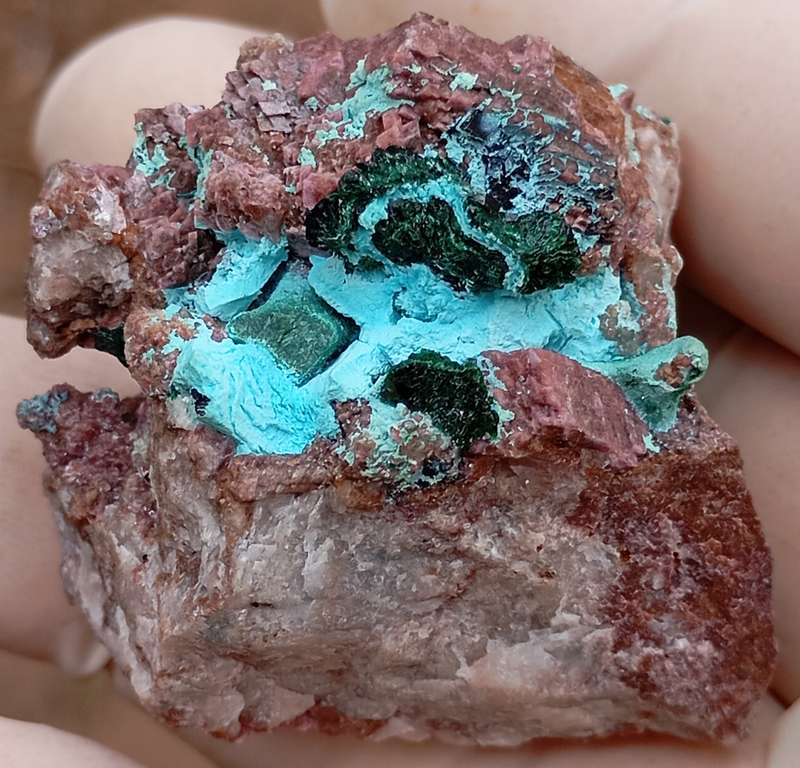 Cobaltoan calcite chrysocolla malachite quartz - Kakanda deposit DRC Congo