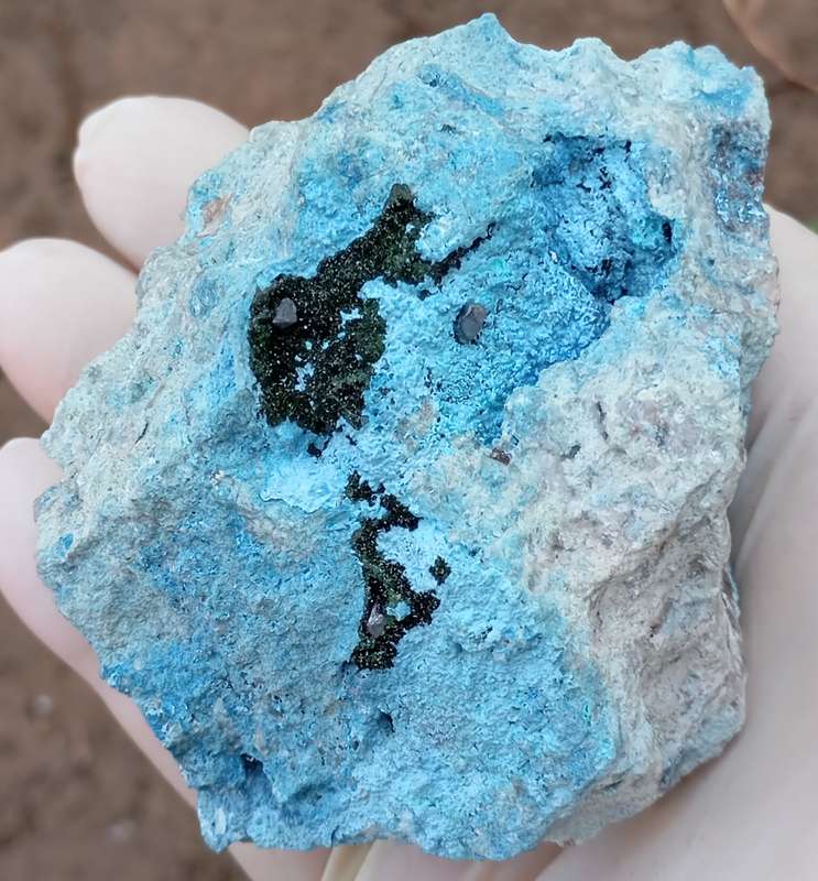Cuprite malachite chrysocolla - Mashamba West mine DRC Congo
