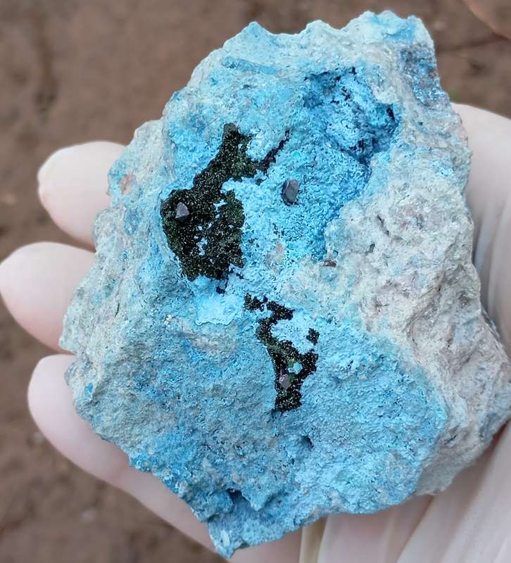 Cuprite malachite chrysocolla - Mashamba West mine DRC Congo