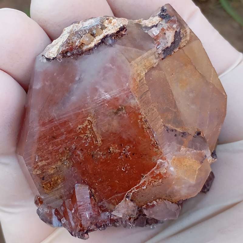 Hematite in quartz - Orange River N Cape South Africa
