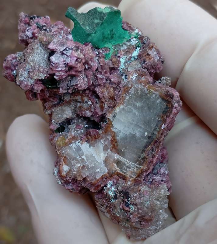 Cobaltoan calcite heterogenite malachite quartz - Kakanda deposit DRC Congo