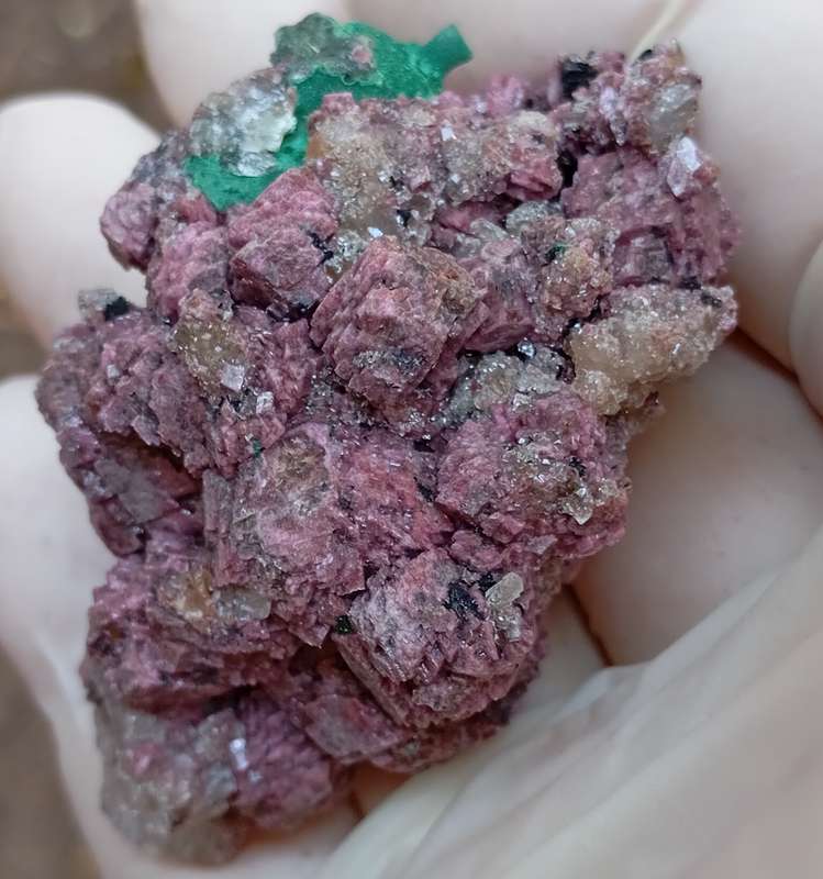 Cobaltoan calcite heterogenite malachite quartz - Kakanda deposit DRC Congo