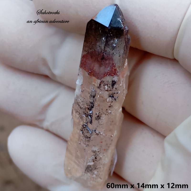 Hematite in quartz - Orange River N Cape South Africa