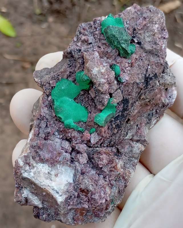 Malachite cobaltoan calcite heterogenite quartz - Kakanda deposit DRC Congo