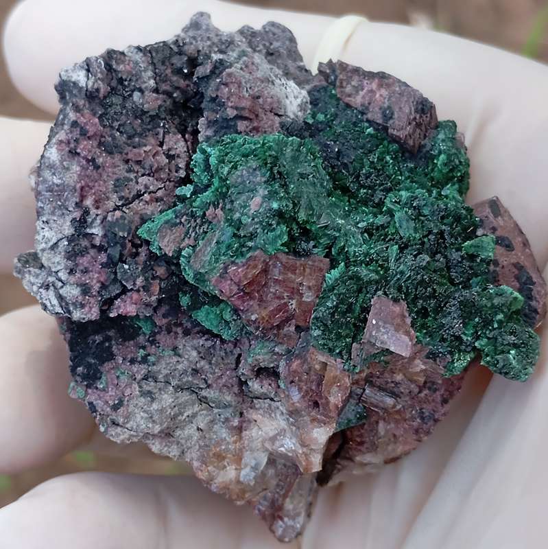 Cobaltoan calcite heterogenite malachite quartz - Kakanda deposit DRC Congo