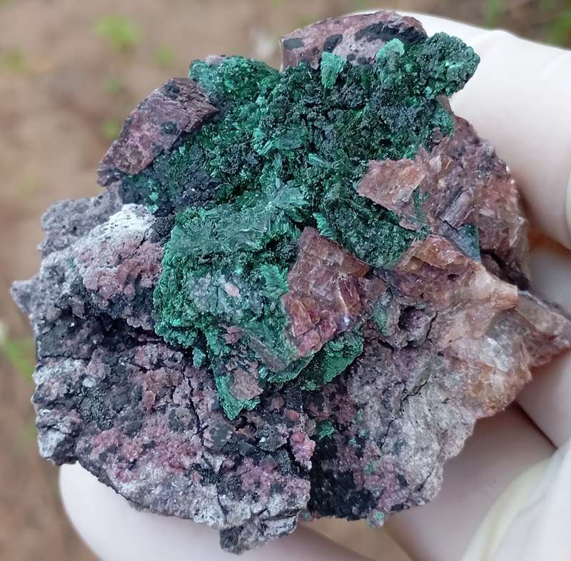 Cobaltoan calcite heterogenite malachite quartz - Kakanda deposit DRC Congo