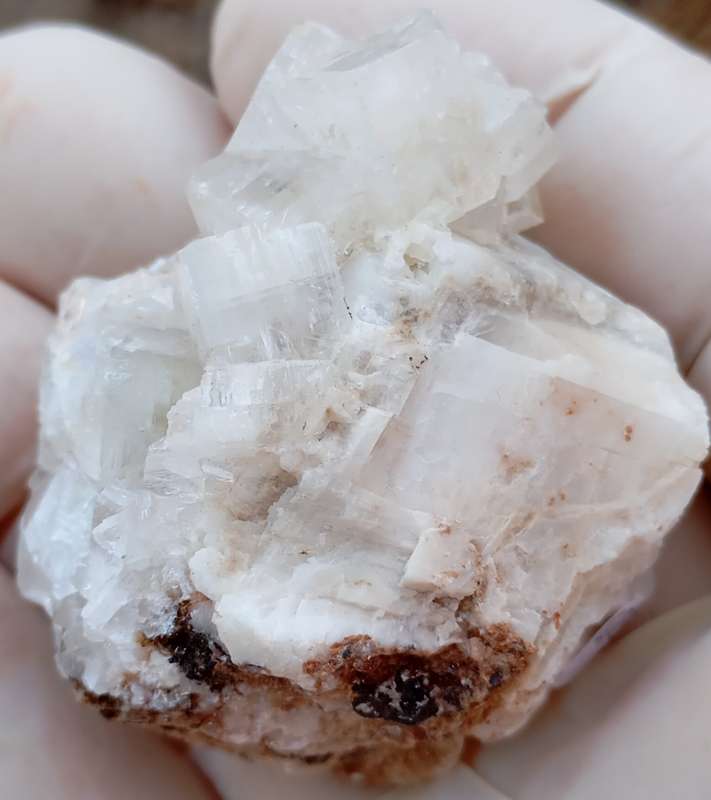 Hydroxyapophyllite baryte - Nchwaning II mine South Africa