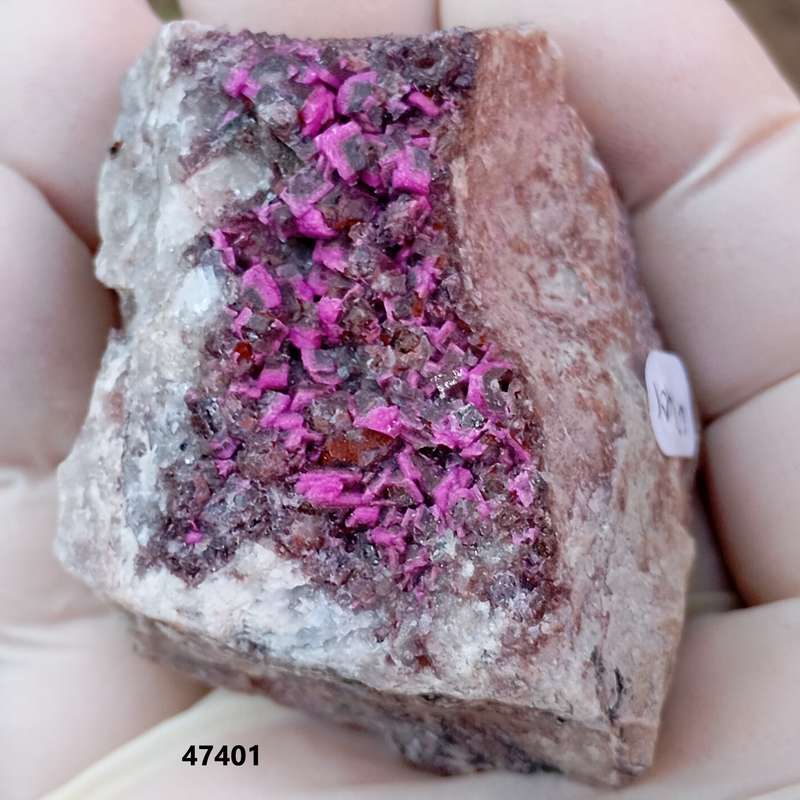 Cobaltoan calcite heterogenite malachite quartz - Mashamba West mine DRC Congo