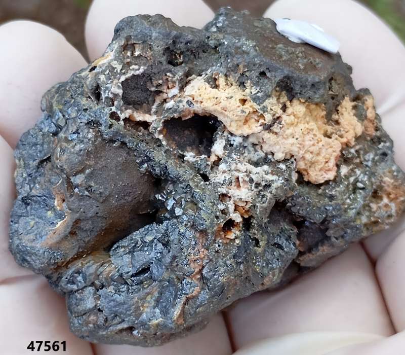 Descloizite mimetite - Berg Aukas mine Namibia