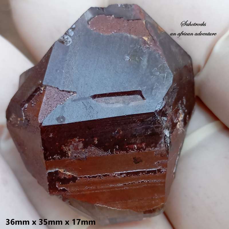 Floater hematite quartz - Orange River N Cape South Africa