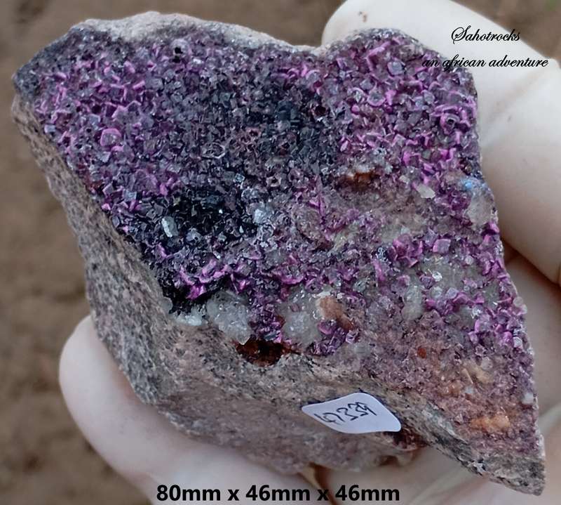 Cobaltoan calcite heterogenite quartz - Mashamba West mine DRC Congo