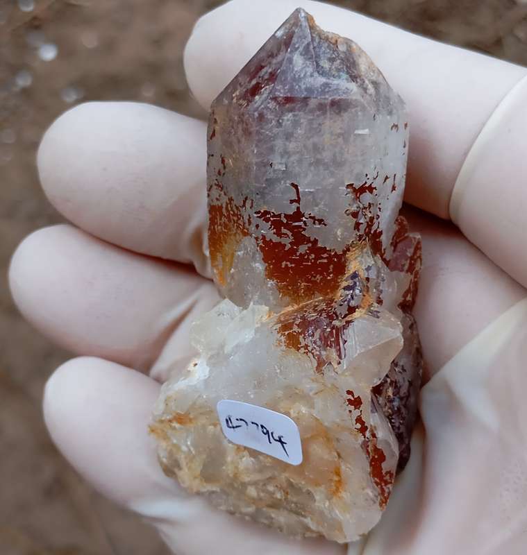 Hematite in quartz - Orange River N Cape South Africa